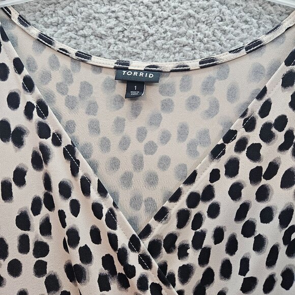 Torrid Cheetah print faux Wrap Midi Dress Size 1 Short Sleeve Lightweight Flowy - Picture 2 of 5